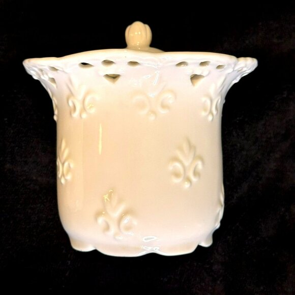 Vintage Skye McGhie Cream Lace Pattern, 2002 Fine Porcelain Sugar Bowl And Cream - Picture 2 of 10
